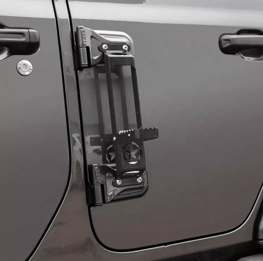 Step installed on grey jeep